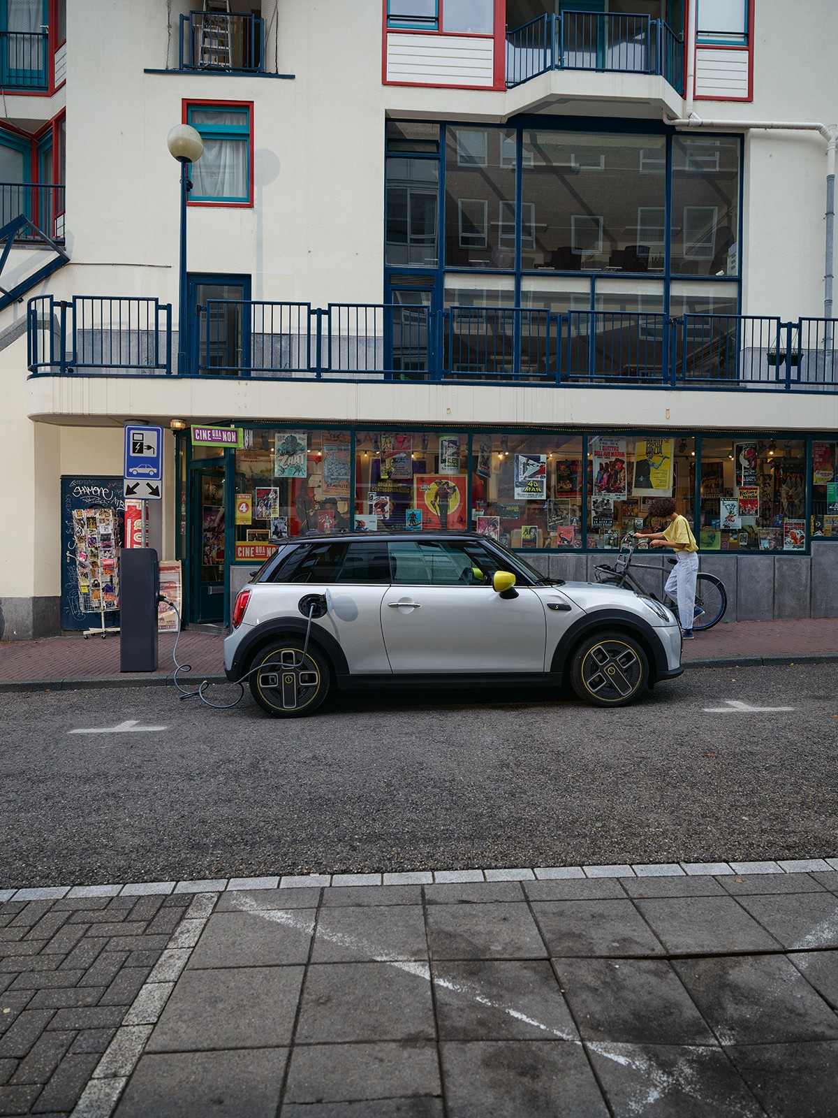 MINI 3 portes Cooper SE – prise de charge – recharge CA et CC MINI 3 portes Cooper SE – prise de charge – recharge CA et CC